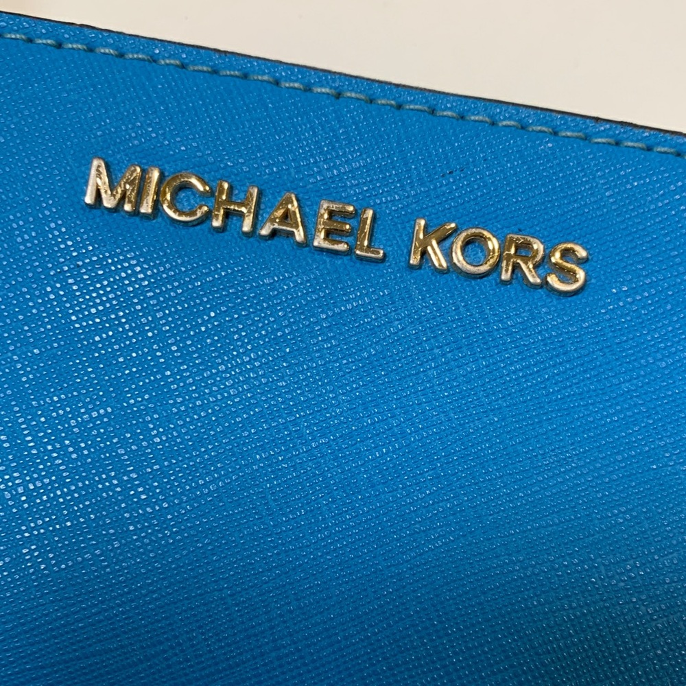 Michael Kors Vibrant Blue Wristlet - Picture 2 of 4